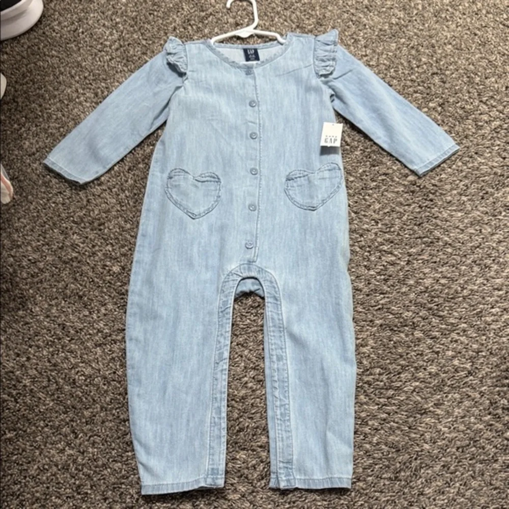 GAP Light Blue Kids Romper with Heart Pockets 18-24 months